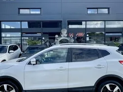 Blanc Utilisé 2017 Nissan Qashqai N-Connecta SUV | 13 990 € (Prix juste)