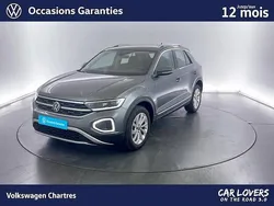 Gris Utilisé 2022 VW T-Roc Style SUV | 25 970 € (Prix juste)