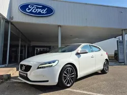 Utilisé 2017 Volvo V40 Business Edition Break | 13 990 € (Prix cher)