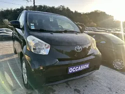 Toyota iQ