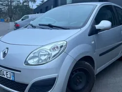 Utilisé 2009 Renault Twingo Dynamique Citadine | 3 990 € (Prix assez cher)