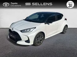 Utilisé 2024 Toyota Yaris Hybrid Berline | 23 880 € (Prix assez cher)