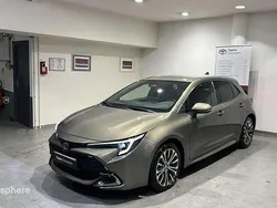 Brun Utilisé 2023 Toyota Corolla Design Berline | 25 799 € (Prix juste)