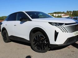 Blanc Utilisé 2024 Peugeot 3008 Allure SUV | 31 500 € (Prix juste)