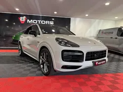 Gris Utilisé 2021 Porsche Cayenne Turbo S SUV | 119 990 €