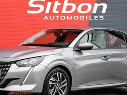 Gris Utilisé 2023 Peugeot 208 Allure Citadine | 13 970 € (Bon prix)