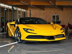 Jaune Utilisé 2023 Ferrari SF90 Coupé | 519 990 €