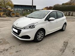 Blanc Utilisé 2019 Peugeot 208 Allure Citadine | 8 690 € (Bon prix)