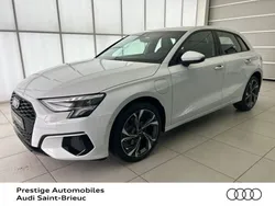 Blanc Utilisé 2023 Audi A3 Sportback e-tron Design Berline | 35 990 € (Prix assez cher)