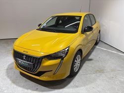 Blanc Utilisé 2022 Peugeot 208 Active Citadine | 11 990 € (Prix juste)