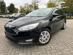 Noir Utilisé 2016 Ford Focus Titanium Break | 6 480 € (Super prix)