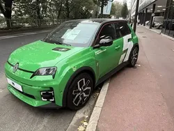 Vert Utilisé 2024 Renault R5 Techno Citadine | 32 190 € (Prix juste)