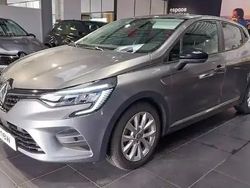 Gris schiste Occasion 2023 Renault Clio V Berline | 17 890 € (Prix juste)