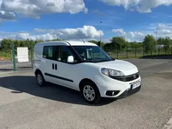 Blanc Utilisé 2016 Fiat Doblò Monospace | 7 980 €