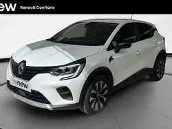 Blanc Utilisé 2023 Renault Captur Evolution SUV | 15 980 € (Prix juste)