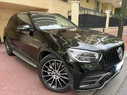 Noir Utilisé 2021 Mercedes GLC220 AMG line SUV | 23 990 €