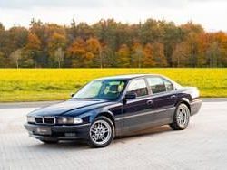 Bleu Occasion 1997 BMW 740 Berline | 29 900 €