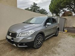 Gris Utilisé 2014 Suzuki SX4 S-Cross Style SUV | 9 990 €