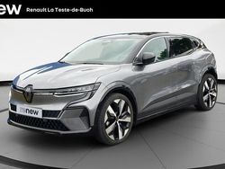 Gris Utilisé 2023 Renault Mégane Techno Berline | 26 990 € (Prix juste)