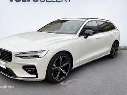 Blanc Utilisé 2024 Volvo V60 Ultimate Break | 42 900 €