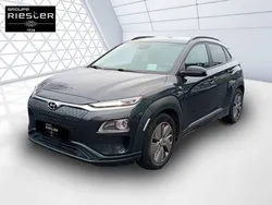 Gris Utilisé 2021 Hyundai Kona Style SUV | 24 880 € (Prix juste)