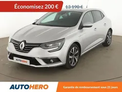 Gris Utilisé 2016 Renault Mégane III Intens Berline | 12 990 € (Prix assez cher)