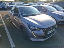 Utilisé 2022 Peugeot 208 Style Citadine | 12 790 € (Prix juste)
