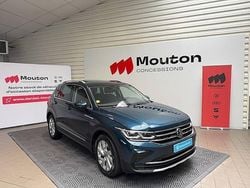 Bleu Utilisé 2022 VW Tiguan Elegance SUV | 25 990 € (Prix juste)