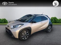 Noir Utilisé 2023 Toyota Aygo Design Citadine | 15 980 € (Prix juste)