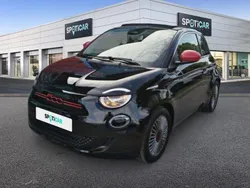 Onyx black pastel Utilisé 2023 Fiat 500e Red Cabriolet | 14 990 € (Bon prix)