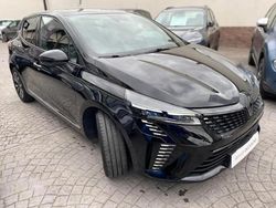 Utilisé 2025 Renault Clio V Techno Berline | 15 250 € (Prix juste)