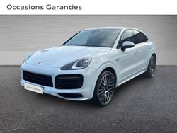 Blanc Utilisé 2022 Porsche Cayenne Platinum Edition SUV | 89 990 € (Prix assez cher)