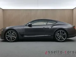 Gris Utilisé 2023 Bentley Continental GT Mulliner Coupé | 225 538 € (Prix assez cher)