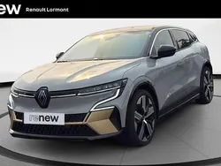 Gris Utilisé 2023 Renault Mégane Iconic Berline | 24 800 € (Prix juste)