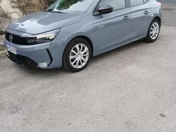 Gris Utilisé 2024 Opel Corsa Edition Berline | 16 100 € (Prix juste)