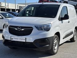 Blanc Utilisé 2024 Opel Combo S Monospace | 21 127 €