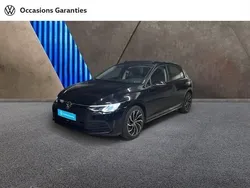 Noir Utilisé 2024 VW Golf VIII Life Berline | 25 990 € (Prix juste)