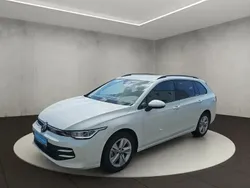 Blanc Utilisé 2024 VW Golf VIII Life Break | 27 800 € (Prix juste)