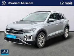 Gris Utilisé 2024 VW T-Roc Style SUV | 33 990 € (Prix assez cher)