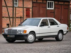 Blanc Utilisé 1984 Mercedes 190 Berline | 11 900 €