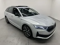 Gris Utilisé 2025 Skoda Octavia SportLine Break | 40 990 € (Prix cher)