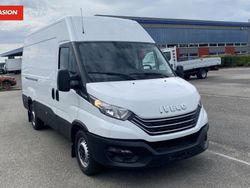 Blanc Utilisé 2022 Iveco Daily Van | 51 480 €