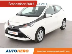 Blanc Utilisé 2018 Toyota Aygo X-play Citadine | 8 790 € (Prix juste)