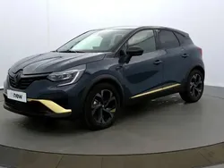 Bleu Utilisé 2024 Renault Captur Engineered SUV | 25 990 € (Prix assez cher)
