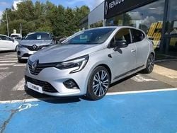 Gris Occasion 2022 Renault Clio V Initiale Paris Berline | 20 990 € (Prix juste)