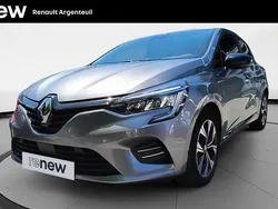 Gris Utilisé 2023 Renault Clio V Evolution Citadine | 14 980 € (Prix juste)