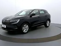 Noir Utilisé 2023 Renault Austral Equilibre SUV | 23 690 € (Bon prix)