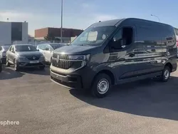 Gris Nouvelle 2024 Renault Master Van | 33 799 € (Bon prix)