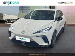 Blanc Utilisé 2024 MG MG4 EV Luxury Citadine | 27 999 € (Prix juste)