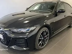 Noir Utilisé 2023 BMW i4 Sport Line Berline | 54 399 € (Prix juste)